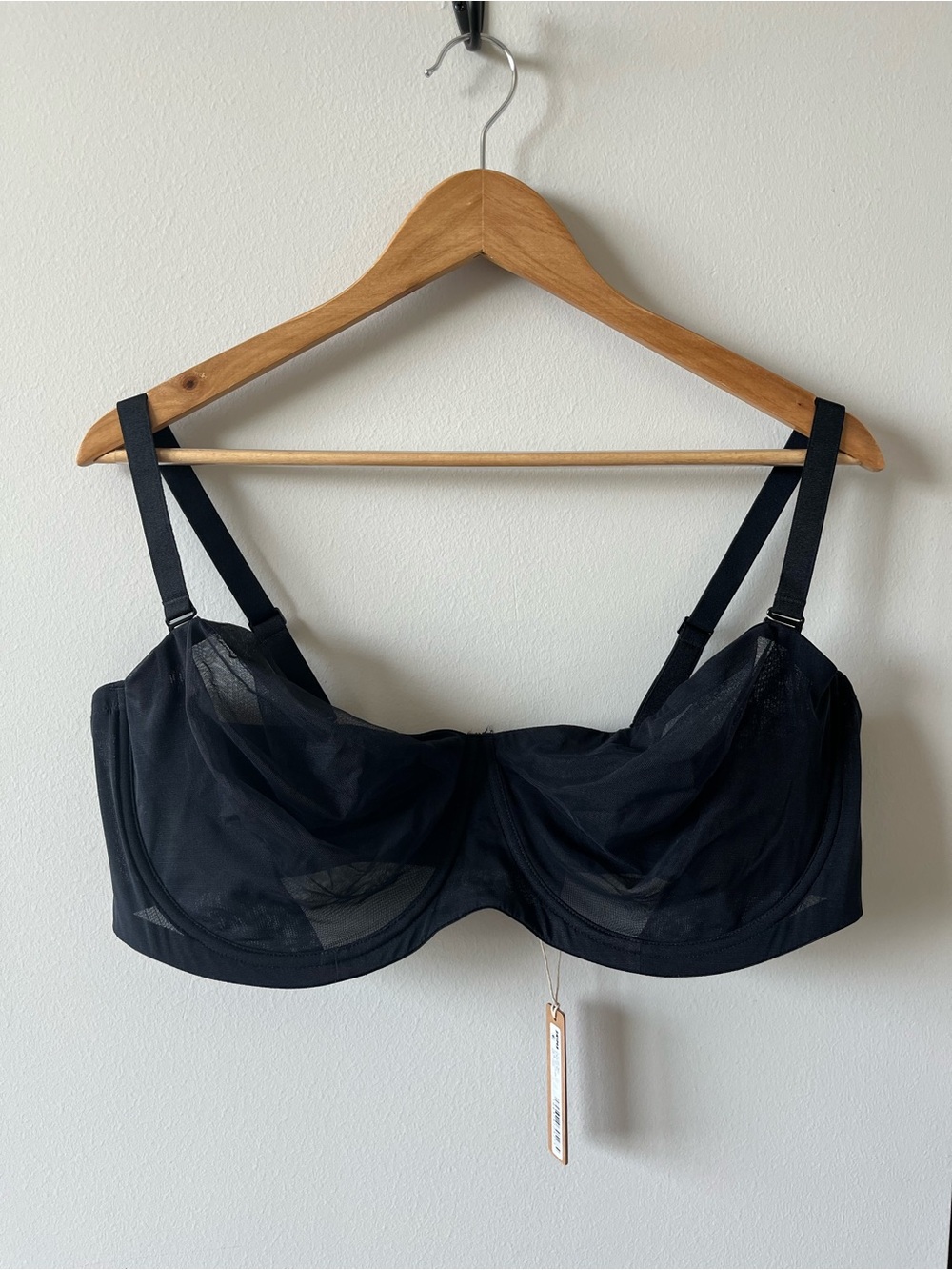 SKIMS Ultra Fine Mesh Strapless Bra 44DDD NWT Onyx Color